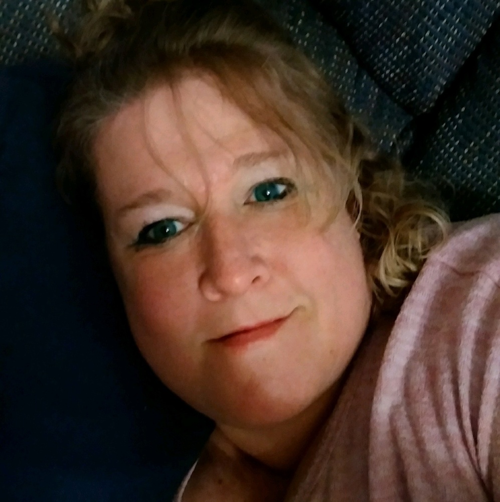 Meet your Posher, Connie